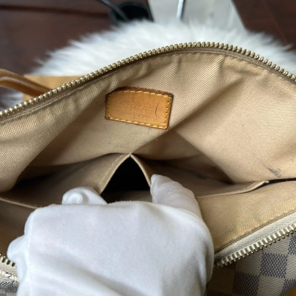 Louis Vuitton - Louis Vuitton Figheri PM Shoulder Bag Pre-Loved Great Condition - Picture 17 of 17